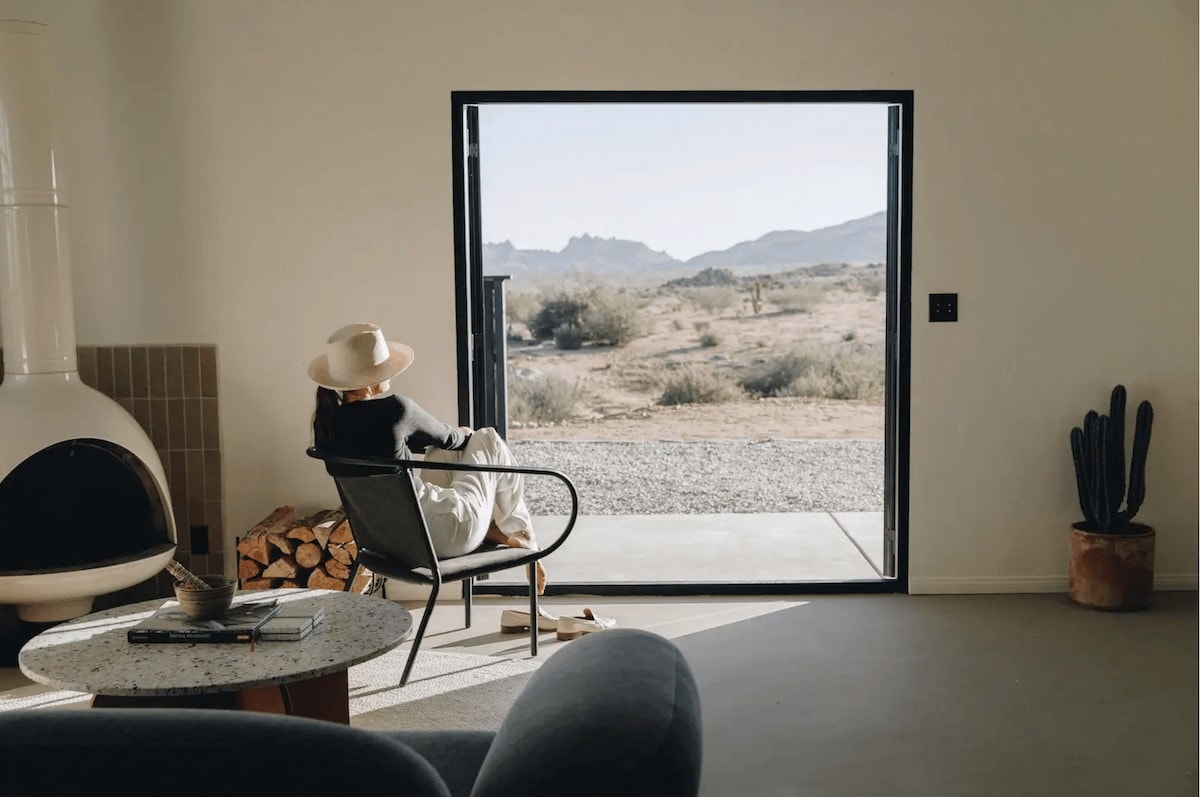 Casa Mami Joshua Tree interior shot
