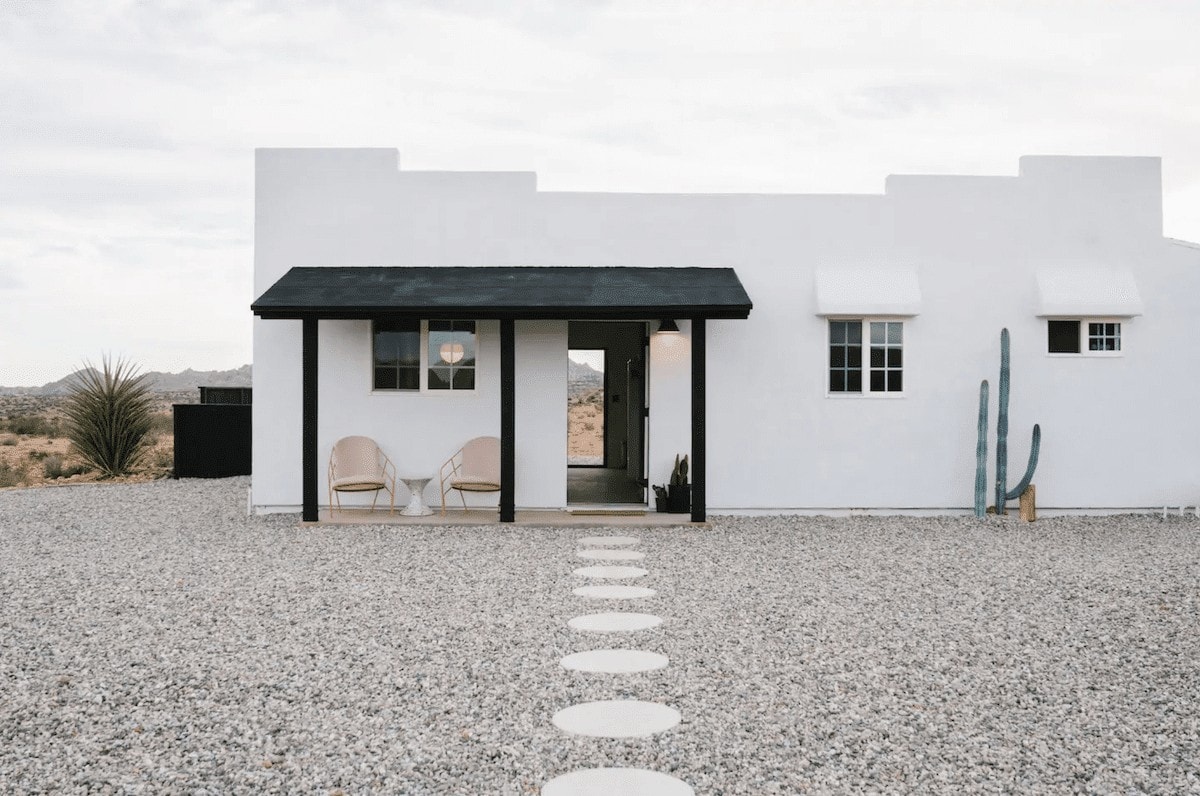 Casa Mami Joshua Tree exterior shot