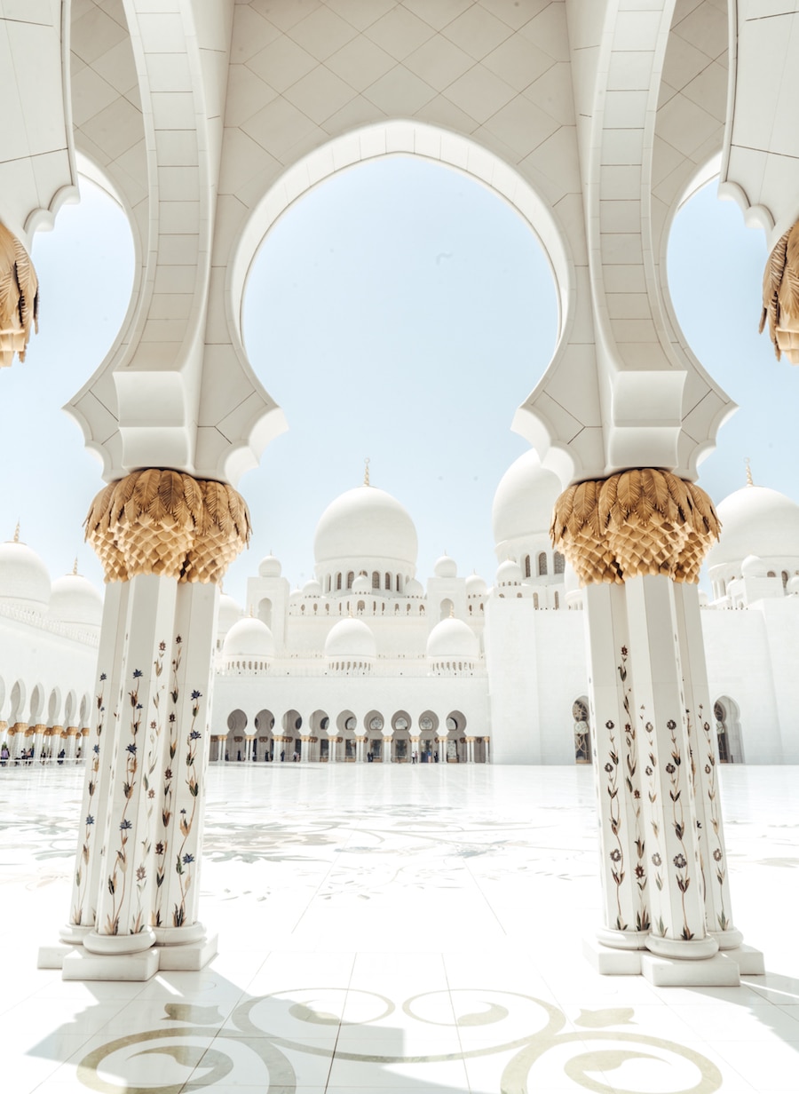 Everything You Need to Know Before Visiting Abu Dhabi's Sheikh Zayed Mosque