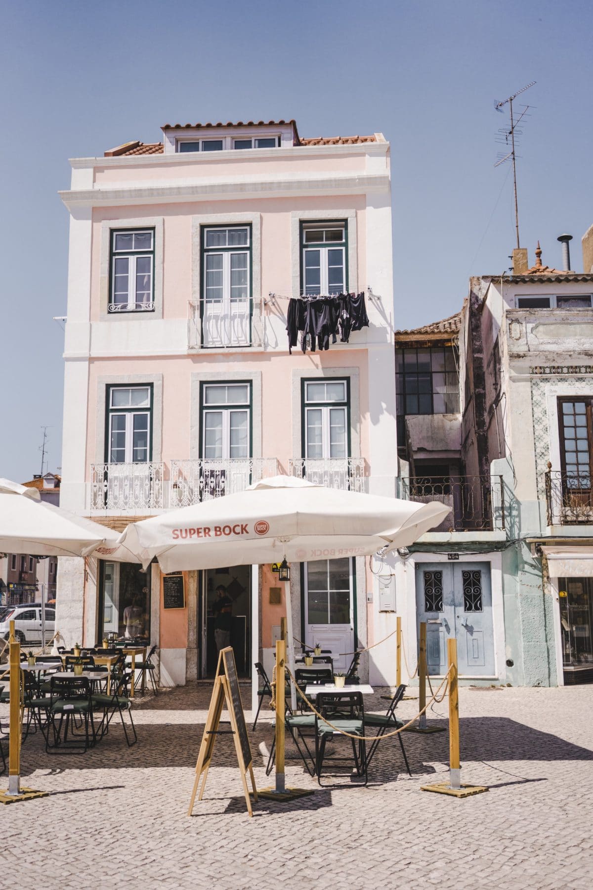 Visiting Lisbon for the First Time? Here's Your Ultimate Guide.