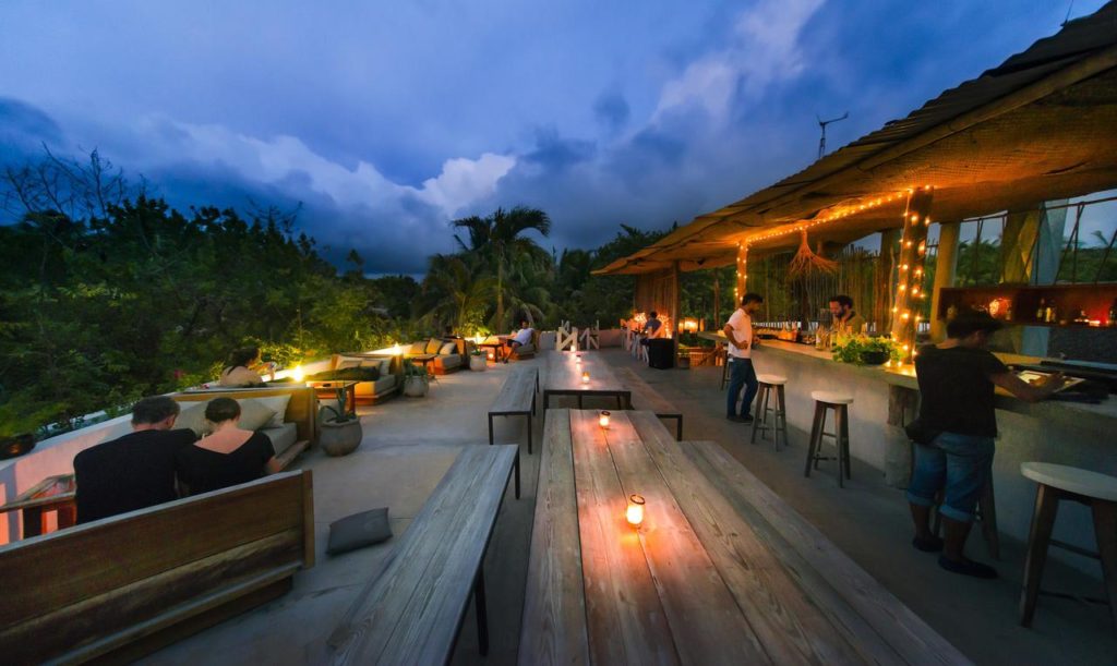 Los Hoteles de playa de Tulum Más mágicos Que no te puedes perder (Más Mapa!) Casas en los árboles Mamasan / Hoteles de yoga / Los mejores hoteles Tulum / hoteles boutique Tulum / Mapa de Tulum México / Dónde alojarse en Tulum / Lugares para alojarse en Tulum | Los mejores hoteles de Tulum en la playa | Tulum, México / Consejos de viaje Tulum / Tulum 2019 / Viajes en Tulum / alojamiento en Tulum / Hotel en la casa del árbol /'t Miss (Plus Map!) Mamasan Treehouses | Yoga hotels | Best hotels Tulum | Tulum boutique hotels | Tulum Mexico map | Where to stay in Tulum | Places to stay in Tulum | Best Tulum hotels on the beach | Tulum, Mexico | Travel tips Tulum | Tulum 2019 | Tulum travel | Tulum accommodation | Treehouse hotel |