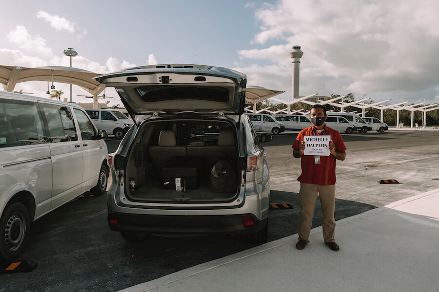 Private car and driver from Cancun Airport to Tulum