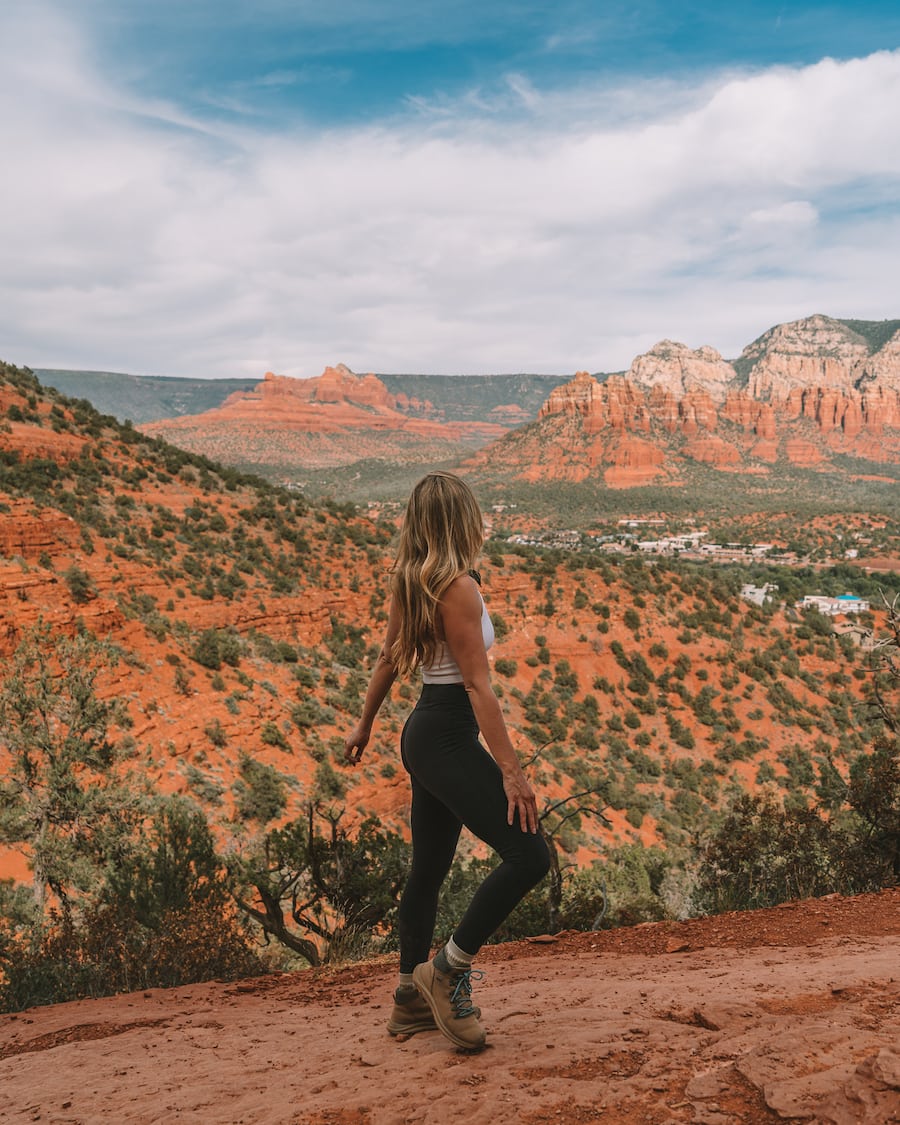 Michelle Halpern posing for Arizona road trip blog