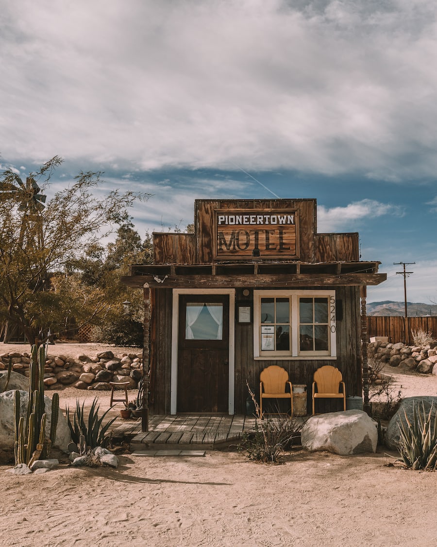 Pioneertown storefront for things to do in Joshua Tree blog