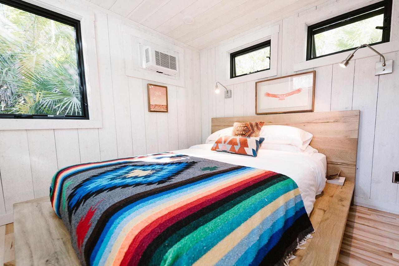 Carvan Outpost bedroom