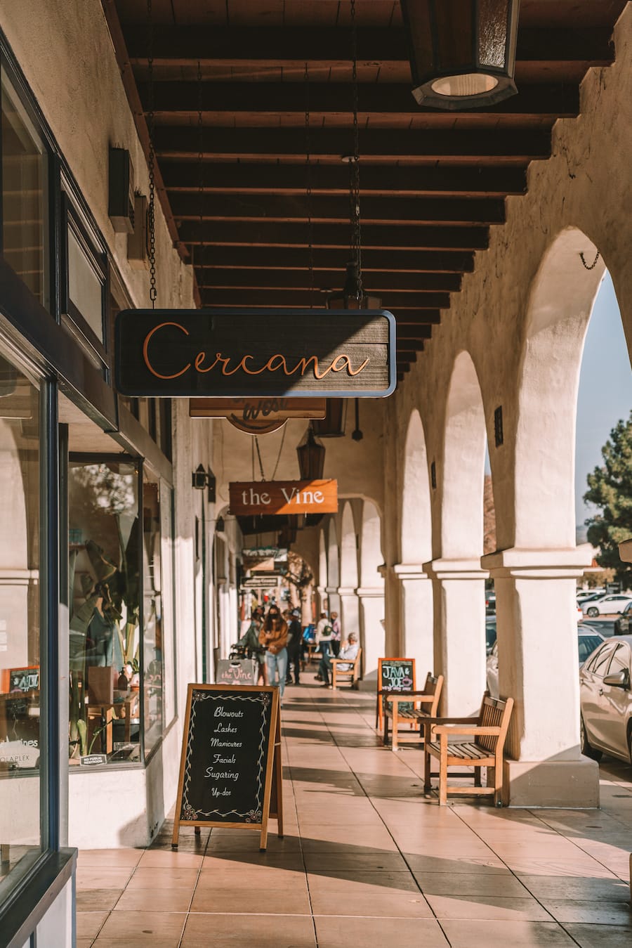 Shopping center in Ojai