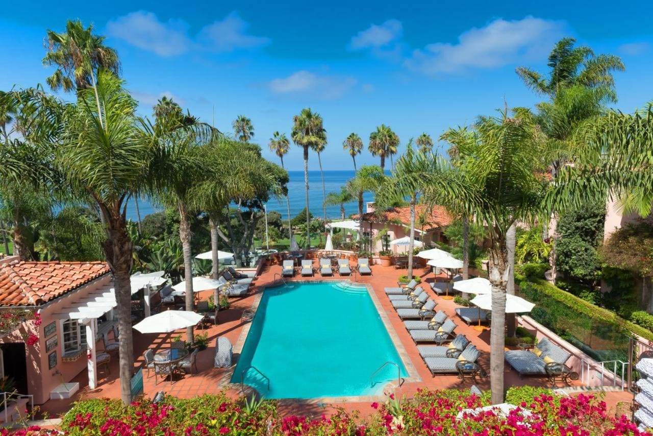 La Valencia pool for California coast hotels blog