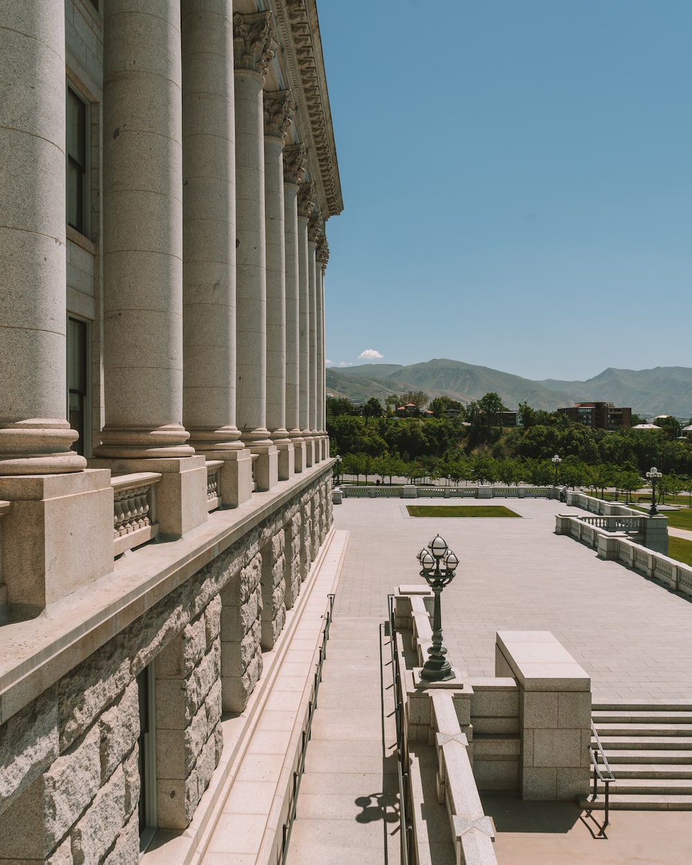 capital building for things to do in Salt Lake City blog