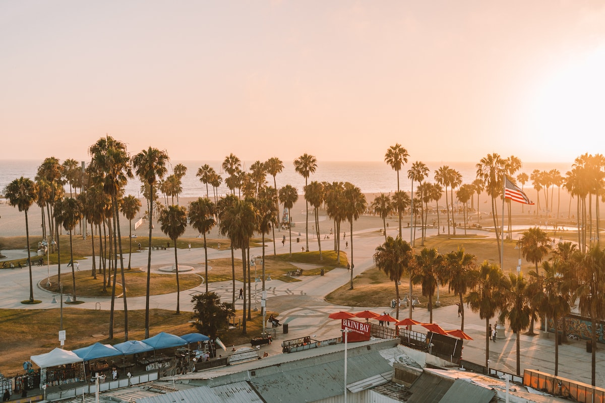 Sunset at Venice Beach for 50 fun things to do in California blo