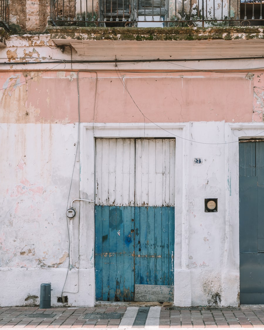 Fun wall colors in downtown in Guadalajara