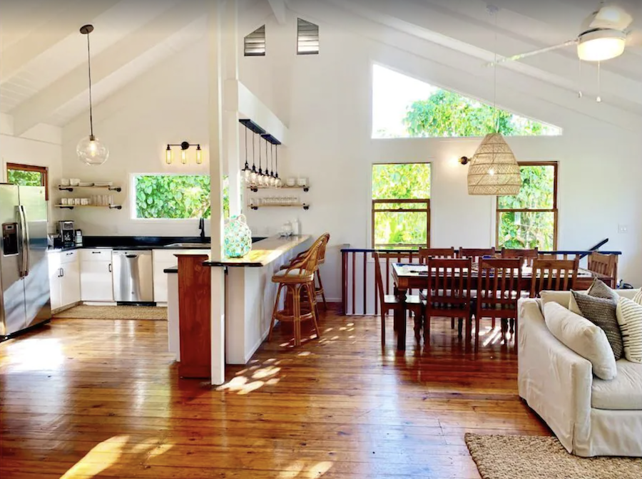 House in Hanalei bay with modern white interior