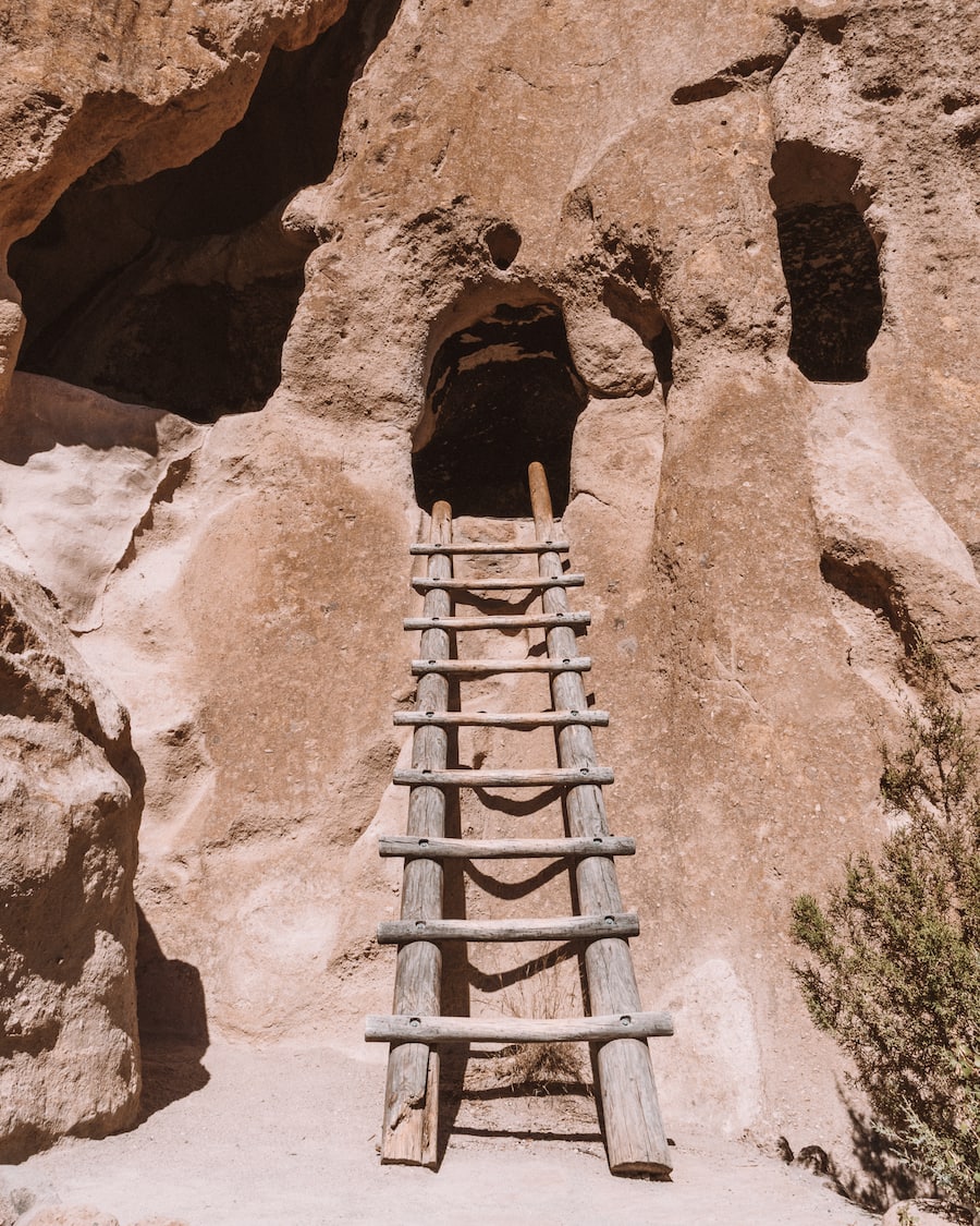 Ladders and cliff dwellings at Bandelier National Monument