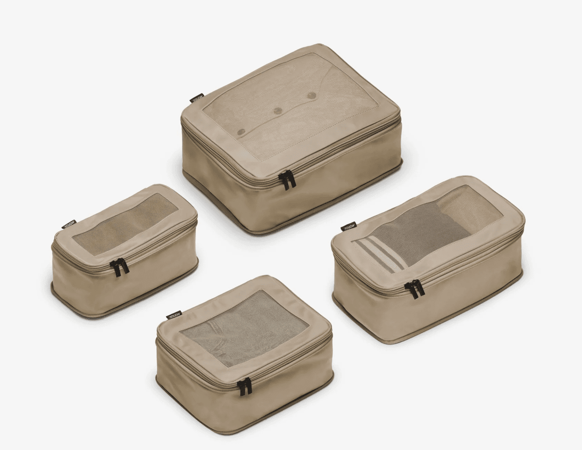 Monos packing cubes