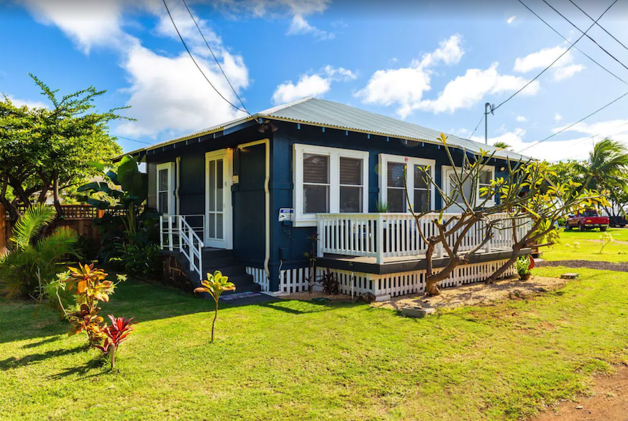 Blue exterior of Waimea cottage on VRBO