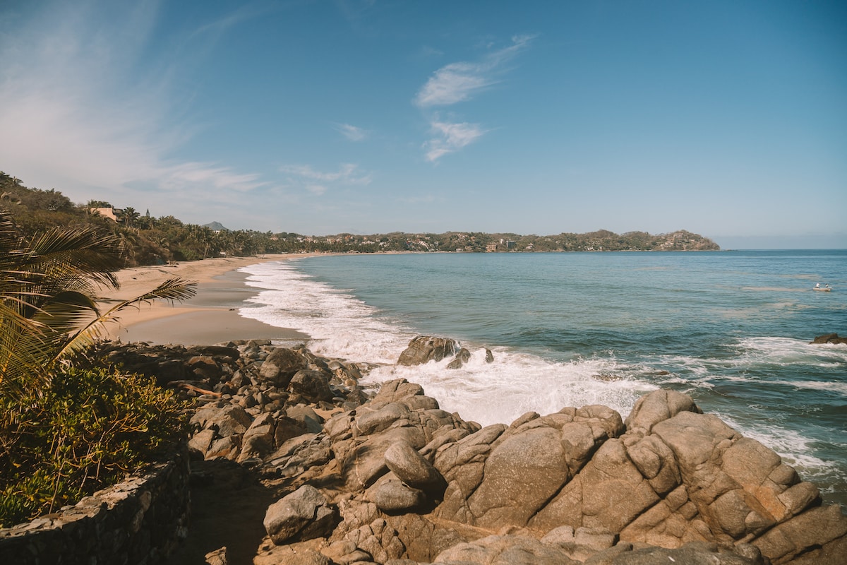 Landscape view of Sayulita Beach from the hike to Playa Malpaso