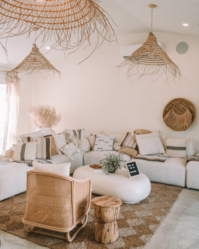 Image of the living room at the Yara hotel in Palm Springs.