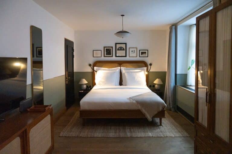 Guest room at the Hotel Sanders in Copenhagen