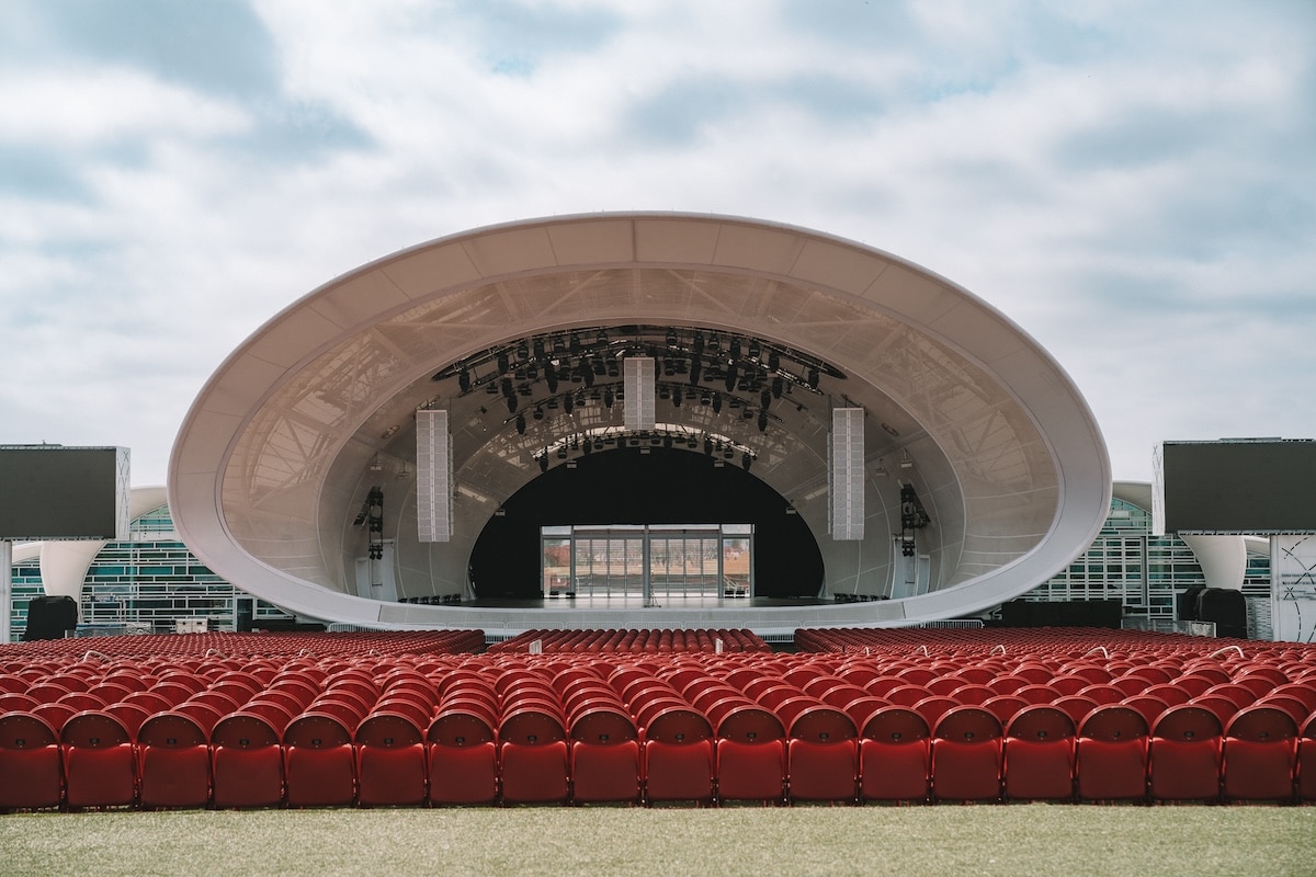 empty Rady Shell venu An empty Rady Shell venue in San Diego
