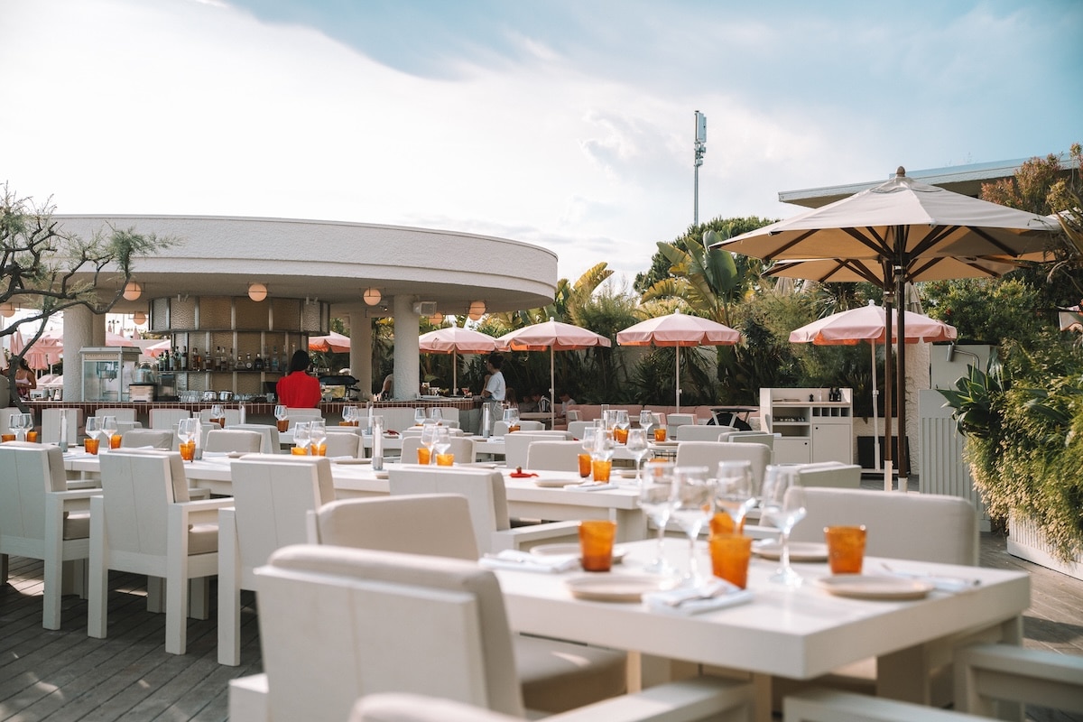 Cap d'Antibes Beach Hotel Baba restaurant at Cap d'Antibes Beach Hotel