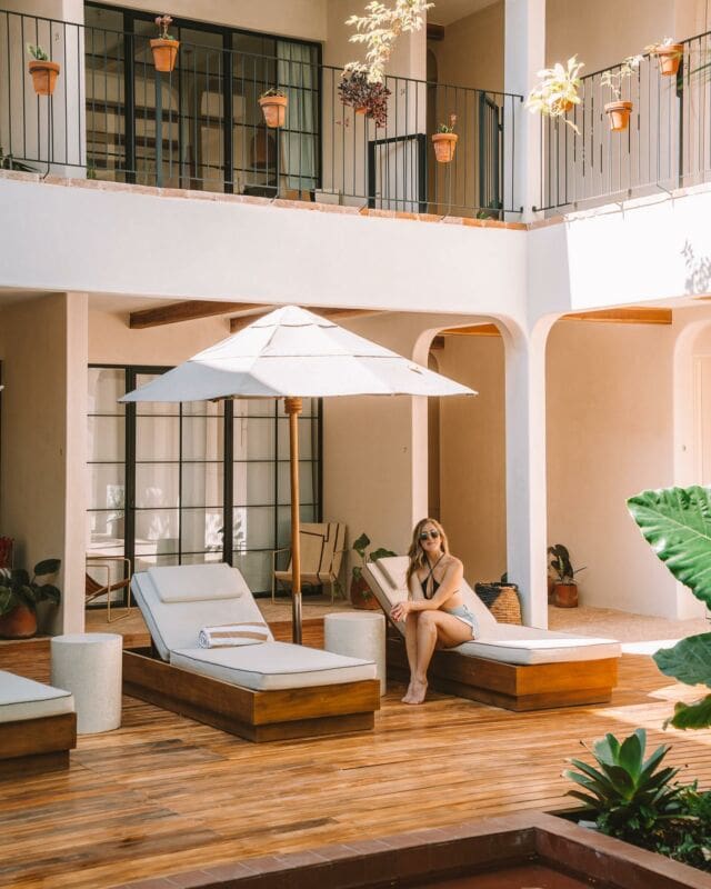 Currently can’t see out my window in LA from the rain so let’s just channel these vibes, shall we? 🌿🌞 

Who wants to teleport here with me?😌

@senderonosara, Nosara, Costa Rica