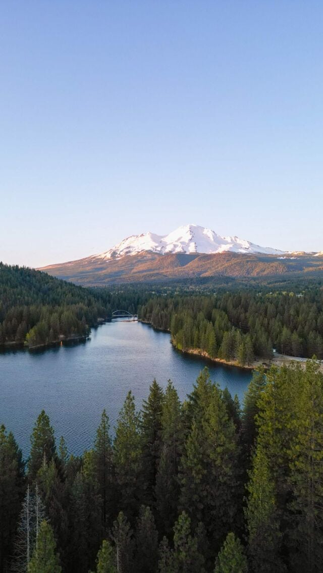 This is CALIFORNIA 🤩 @seesiskiyou is quickly rising the ranks as one of the most beautiful places I’ve been to in this state [ AD ] 

🌟 Save this post for some of my favorite spots we visited during our time in Mt. Shasta and Dunsmuir as seen in this video: 
📍Lake Siskiyou
📍Cable Beach
📍Faery Falls
📍Wagon Creek Pedestrian Bridge
📍Hedge Creek Falls
📍McCloud Lower Falls
📍McCloud Middle Falls 

Have you been to this part of California yet? 🏔️ 

#DiscoverSiskiyou #SeeSiskiyou #siskiyoucounty #siskiyou #northerncalifornia #californiawaterfalls California waterfalls | Northern California itinerary | Siskiyou County | Mount Shasta | California travel | Beautiful places in California | USA travel