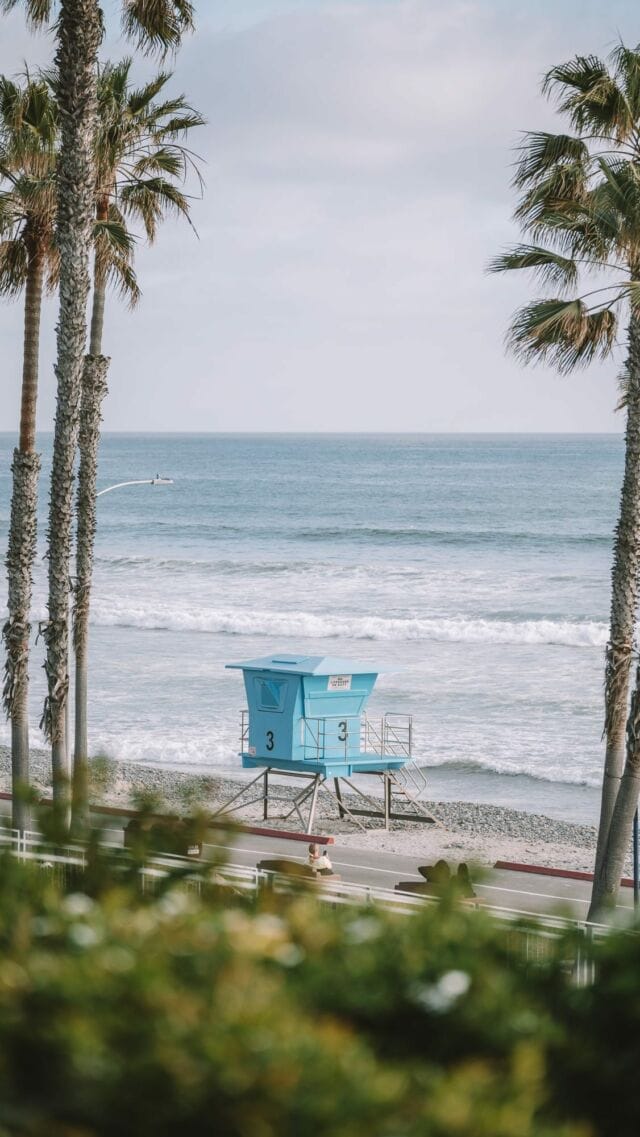 🏄‍♀️ ☀️ 🏖️ 🌊 👙🌴 >>> 

Love my Southern California vibes 🥰 Who’s ready for beach sunsets and sunny days ahead?! 

#southerncali #socal #summerincalifornia #endlesssummer #californiasummer #oceanside #lagunabeach #southerncaliforniaphotographer