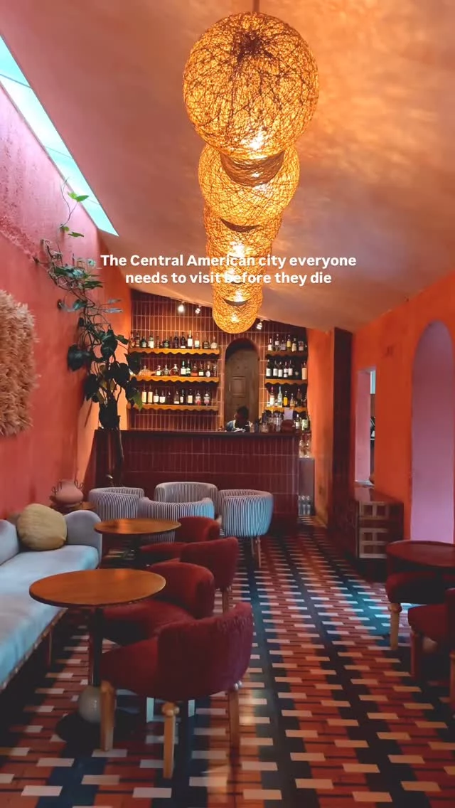 Locations from the video below ⬇️ (make sure to save this for your future trip to Antigua, Guatemala) 🥰

Parque Central de Antigua 
Arco de Santa Catalina
Starbucks Antigua 
Altamira hand sculpture 
Iglesia de la Merced 
Cafe Condesa 
Luna Zorro Studio 
Cafe Sol 
El Comalote
Good Hotel 
Los Tres Tiempos 
12 Onzas 
Cafe Sky 
Nim P’ot 
Alegria Cafe 
Antigua Cerveza El Bosque 
San Juan de Dios Convent 

Is Antigua on your bucket list? 

#antiguaguatemala #guatemala #centralamerica #visitguatemala #antiguathingstodo